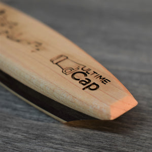 
                  
                    Versatile wooden bottle opener “The Ultimate D-Cap”
                  
                